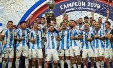 九游体育官方入口-关于阿根廷前锋在欧洲冠军联赛中闪耀，成世界焦点的信息