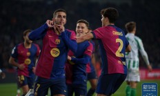 九游体育官方入口-西班牙战胜强敌，稳居小组第一