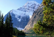 立陶宛选手实现网球比赛逆袭夺冠