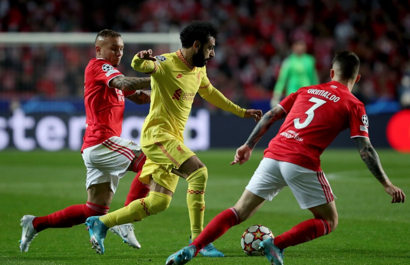 路易斯号召球员继续团结战胜困难的简单介绍 路易斯号召球员继续团结战胜困难的简单介绍