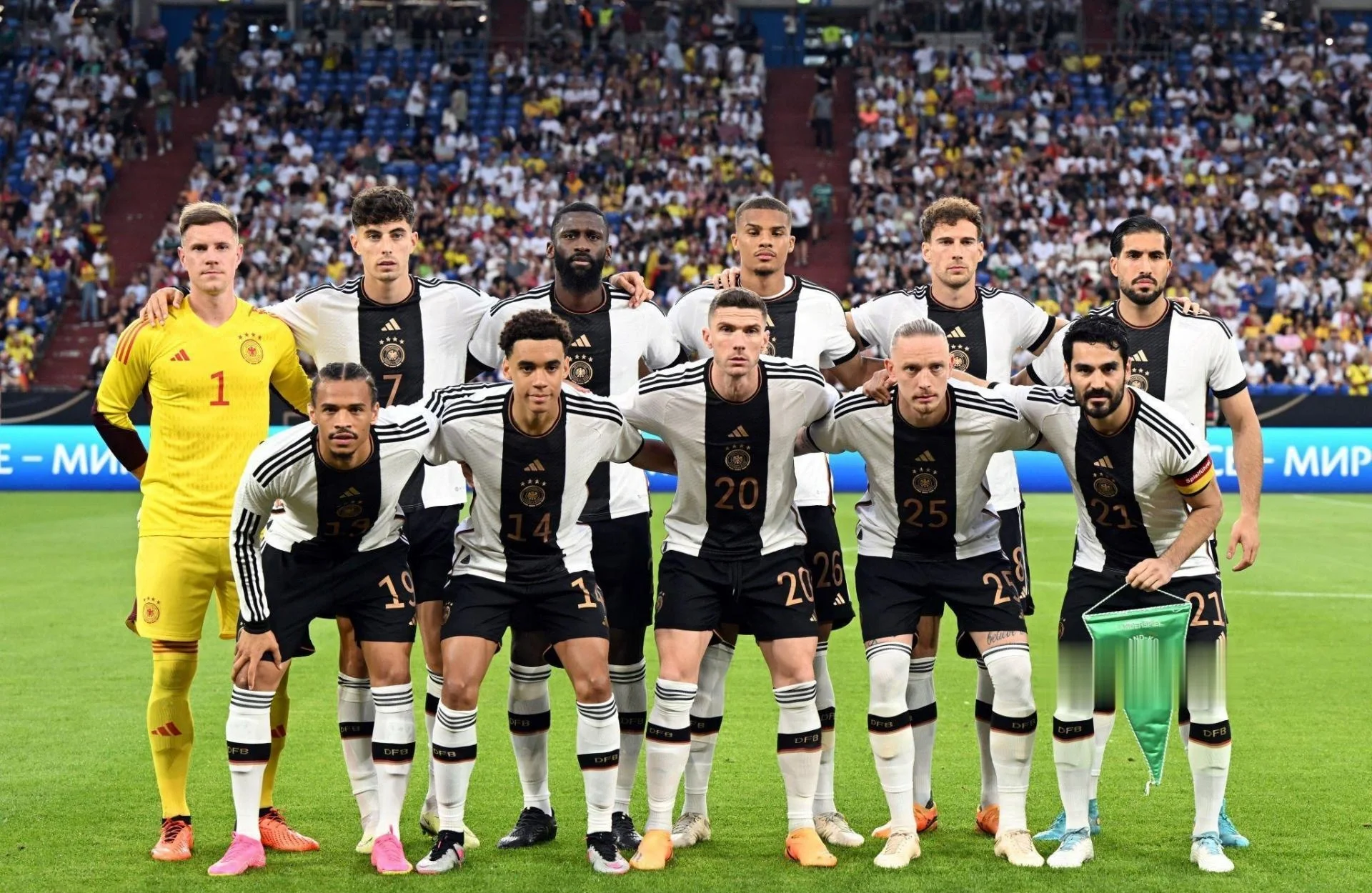 包含切尔西后卫德国球员重返首发阵容，提升阵容实力的词条